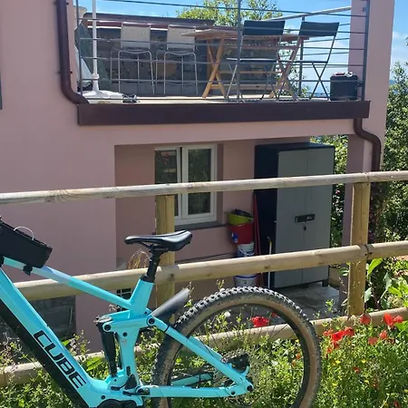Vistamare & Relax Cinque Terre Seaview & Relax Cinque Terre ヴェルナッツァ